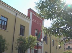 Eboli, opposizione occupa aula: convocato consiglio comunale