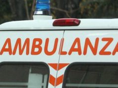 Polla, incidente domestico: deceto un architetto ambulanza