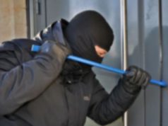 Battipaglia, due abitazioni svaligiate