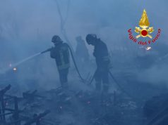 Eboli, incendio a Santa Cecilia: salvate tre persone