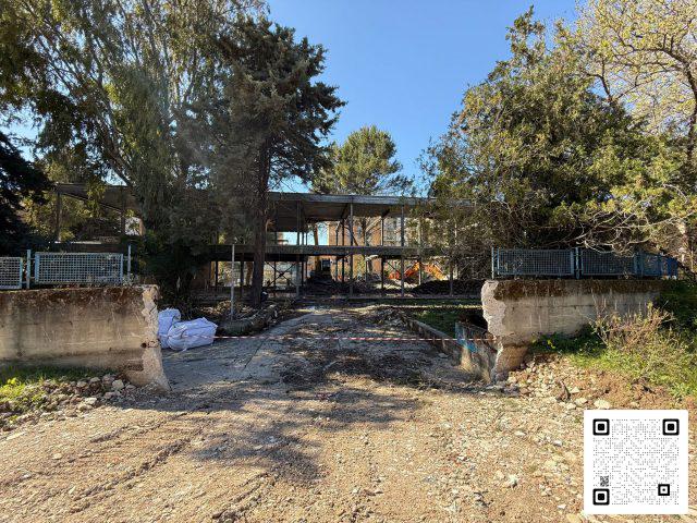 abbattimento scuola gatto salerno