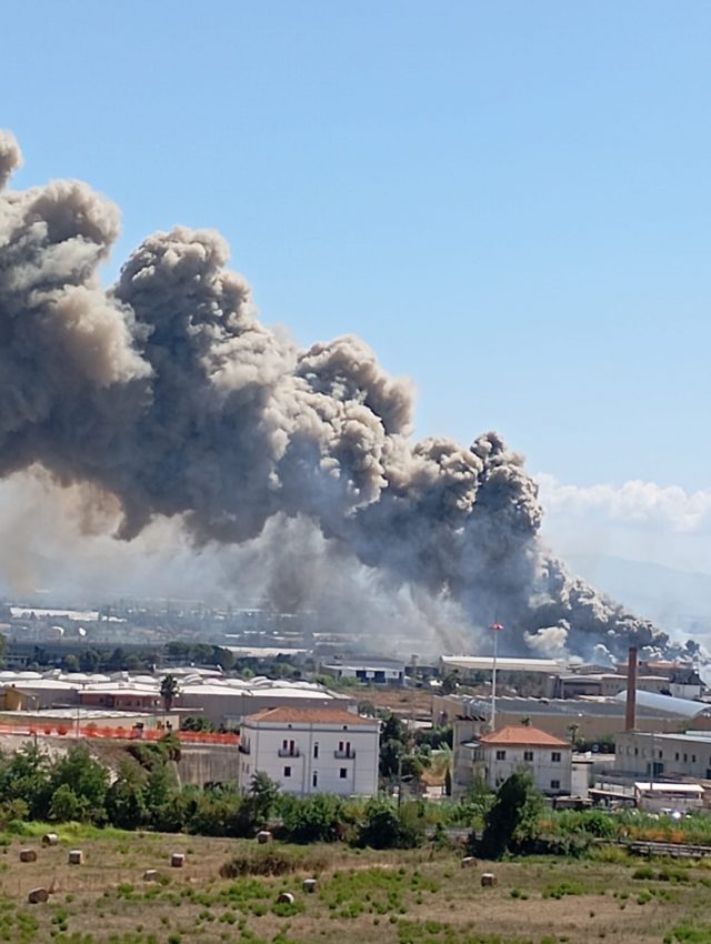 battipaglia incendio 24 agosto 1
