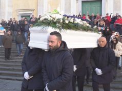 Cava de’ Tirreni, celebrati i funerali di Anna Tagliaferri