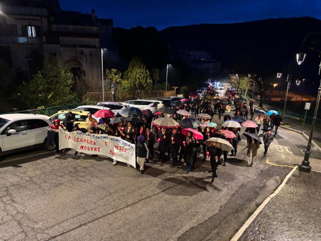 Fiaccolata Castiglione del Genovesi