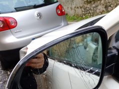 Eboli, raid vandalico a S. Antonio: auto danneggiate