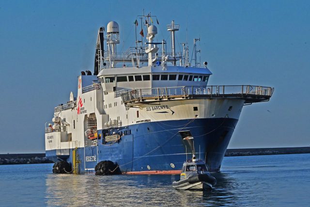 4de1c1b8-cb7f-43c4-8731-ce473501e65b