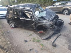 Eboli, scontro tra due auto in litoranea