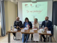 Salerno, “io mi proteggo”: braccialetti per tutelare i giovani