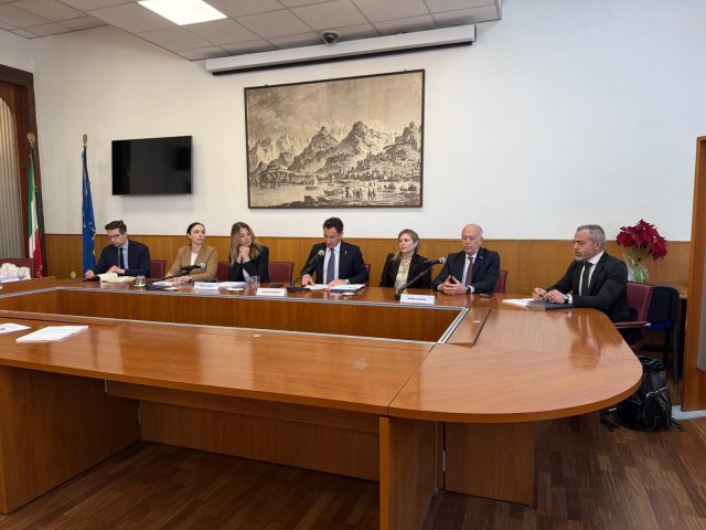 d28617cf-7bdd-4ac6-9468-5785e0181975