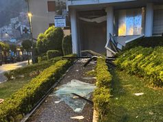 Colliano, assalto con esplosivo al bancomat