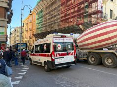 Incidente a Piazza Malta: scontro tra un mezzo pesante e un’auto