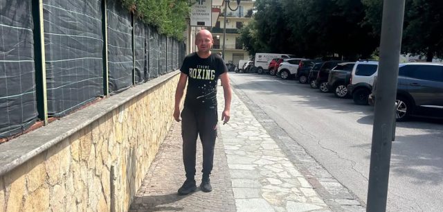 senzatetto eboli Piort Stefanczuk
