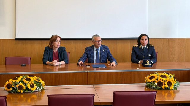 7e608250-e7bc-4374-8880-345b832d87cb