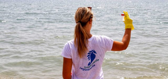 campionamenti-goletta-verde-mare