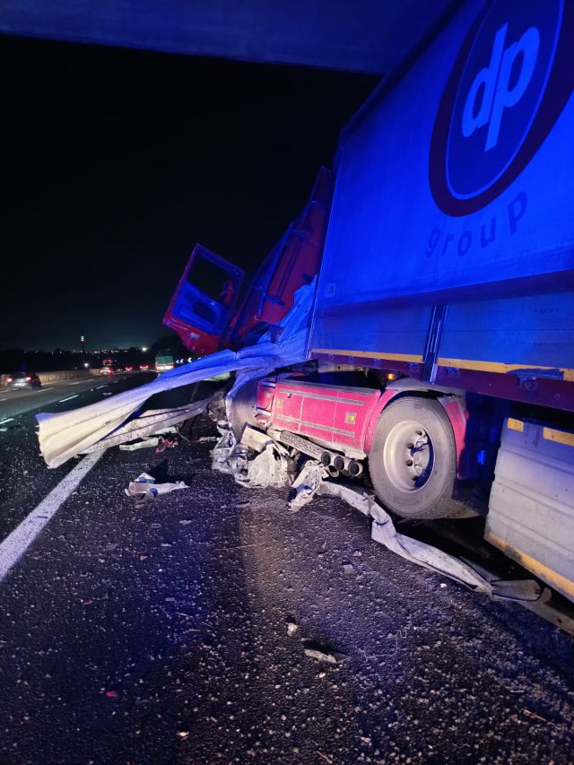incidente a2 eboli campagna