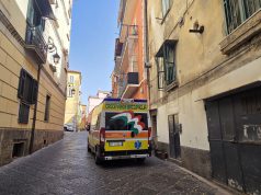 Eboli, anziana soccorsa in casa dalla polizia municipale
