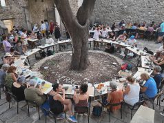 Serre, il Matres lascia una colomba di ceramica: un simbolo per la pace