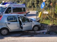 Agropoli, perde il controllo dell’auto: muore a 74 anni