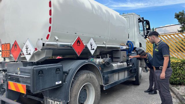 gasolio sequestro eboli