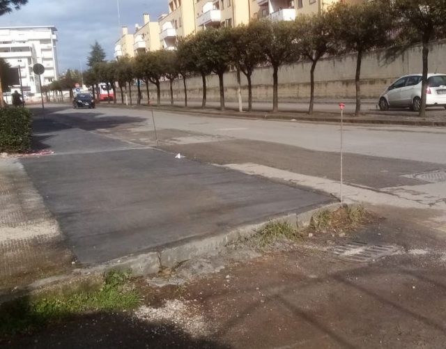 marciapiedi-senza-scivoli-battipaglia